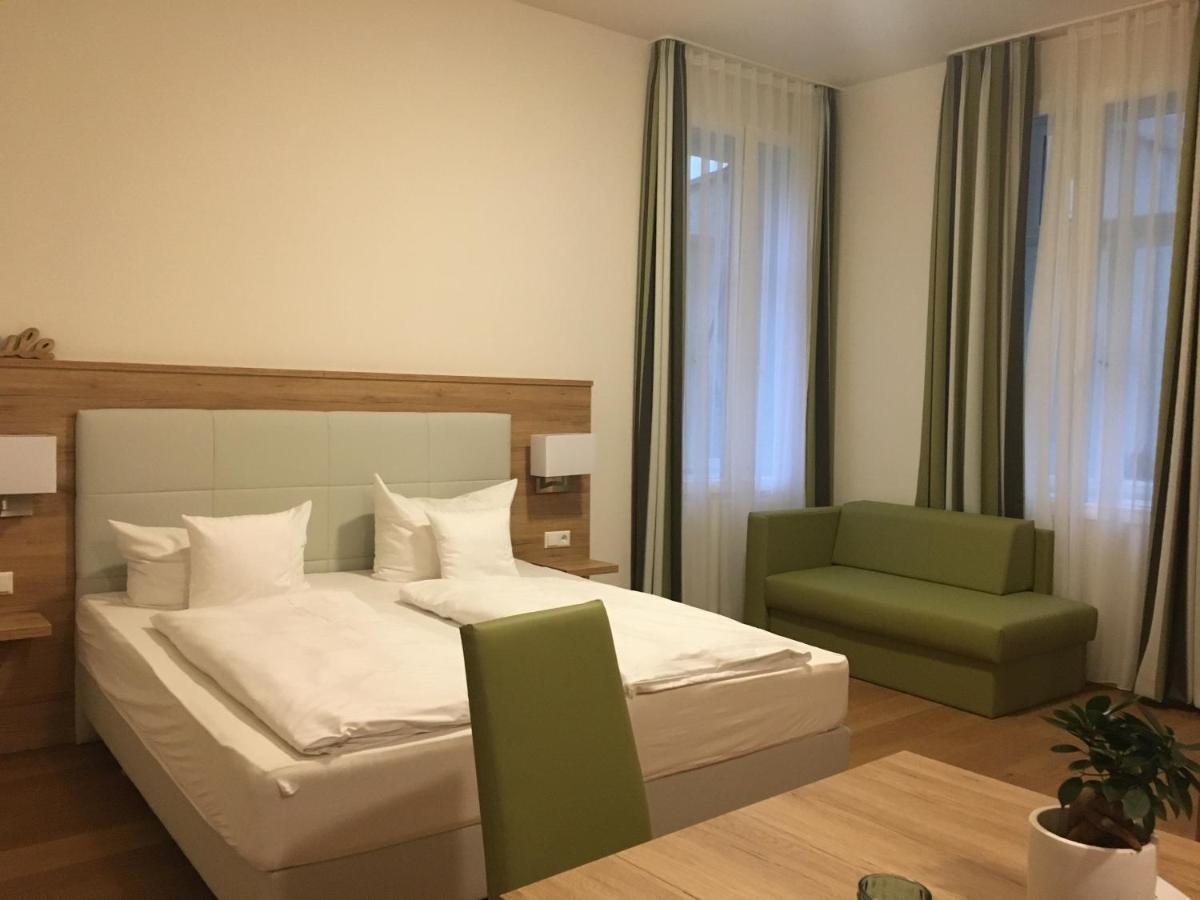 Perkeo Apartment *